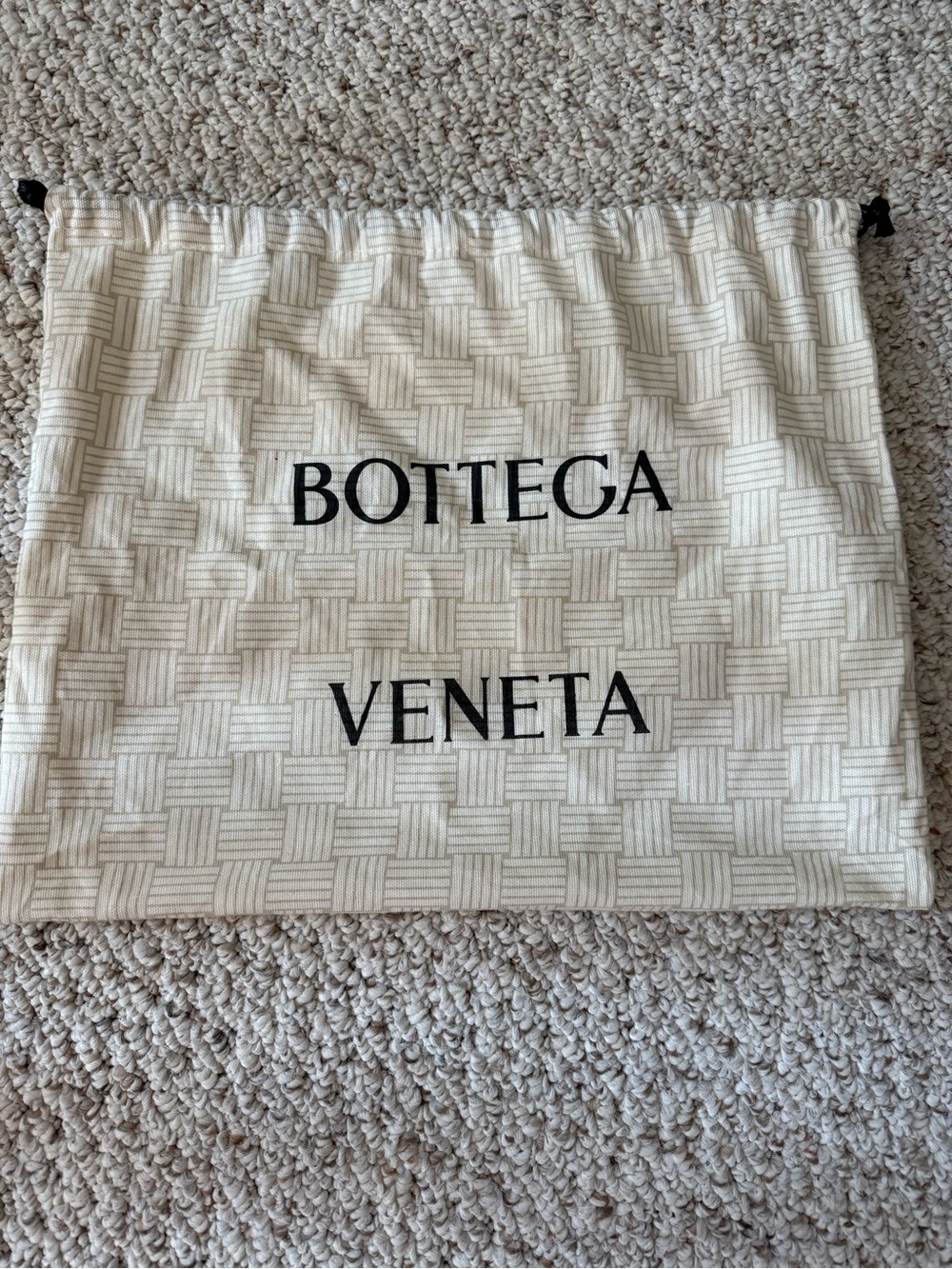 Bottega Veneta Authentic Medium Designer Dust Bag